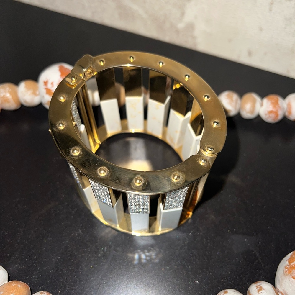 LELE SADOUGHI Tall Resin Ivory and Crystal Bangle